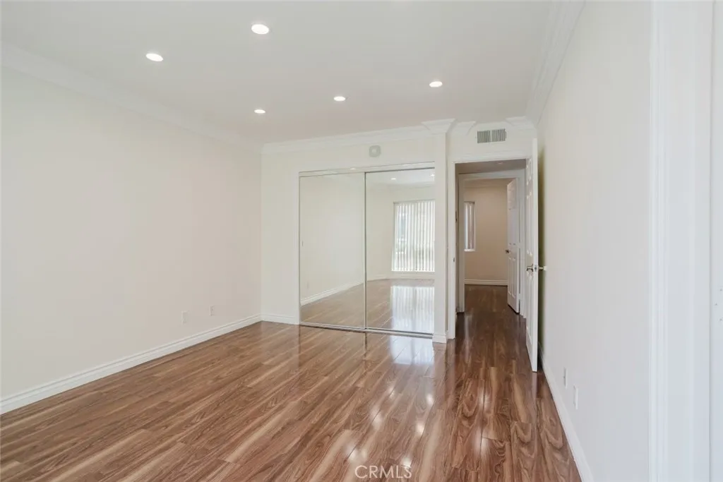 Additional image 68 of 7319 Hazeltine Avenue Unit 4, Van Nuys, CA 91405
