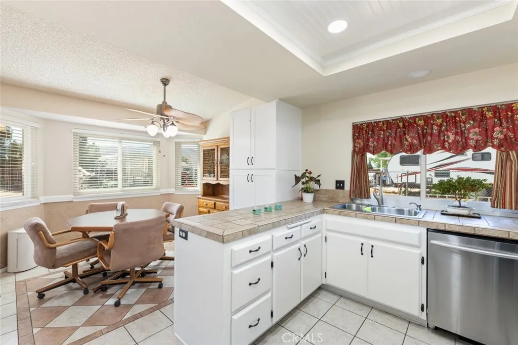 Additional image 57 of 21141 Nandina, Apple Valley, CA 92308
