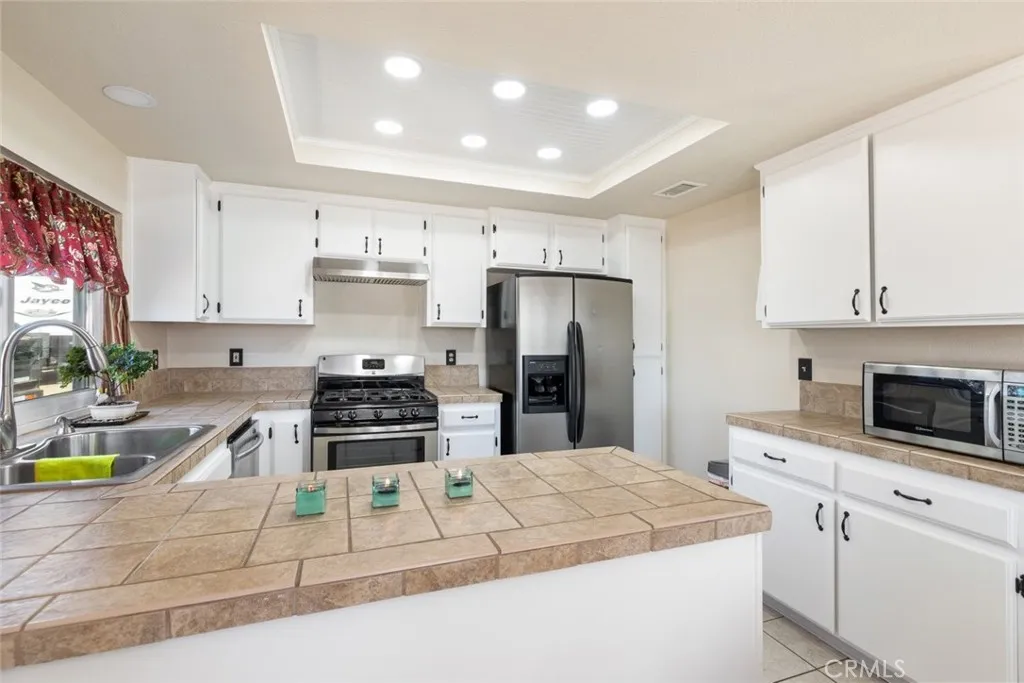 Additional image 18 of 21141 Nandina, Apple Valley, CA 92308