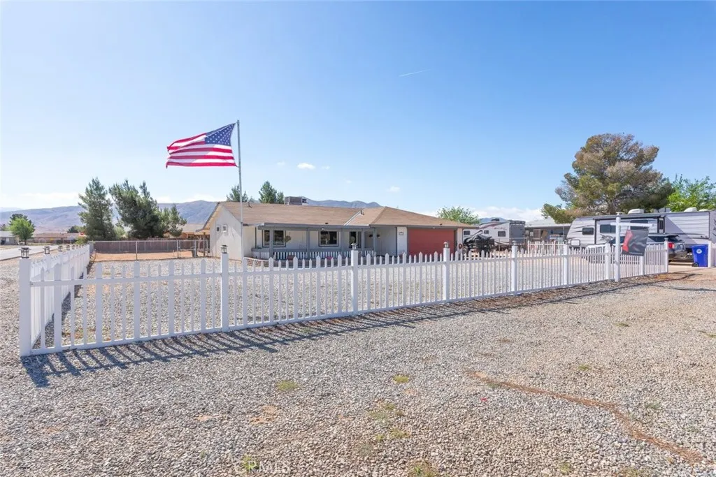 Additional image 43 of 21141 Nandina, Apple Valley, CA 92308