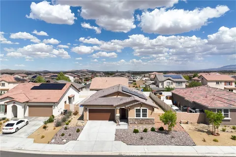 37732 Phelan Lane, Palmdale, CA MLS: SR25101133