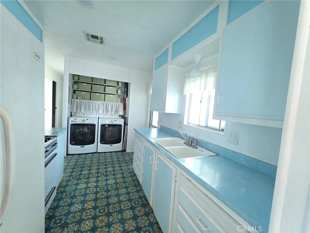 Additional image 30 of 20806 Gridley Road Unit 52, Lakewood, CA 90715