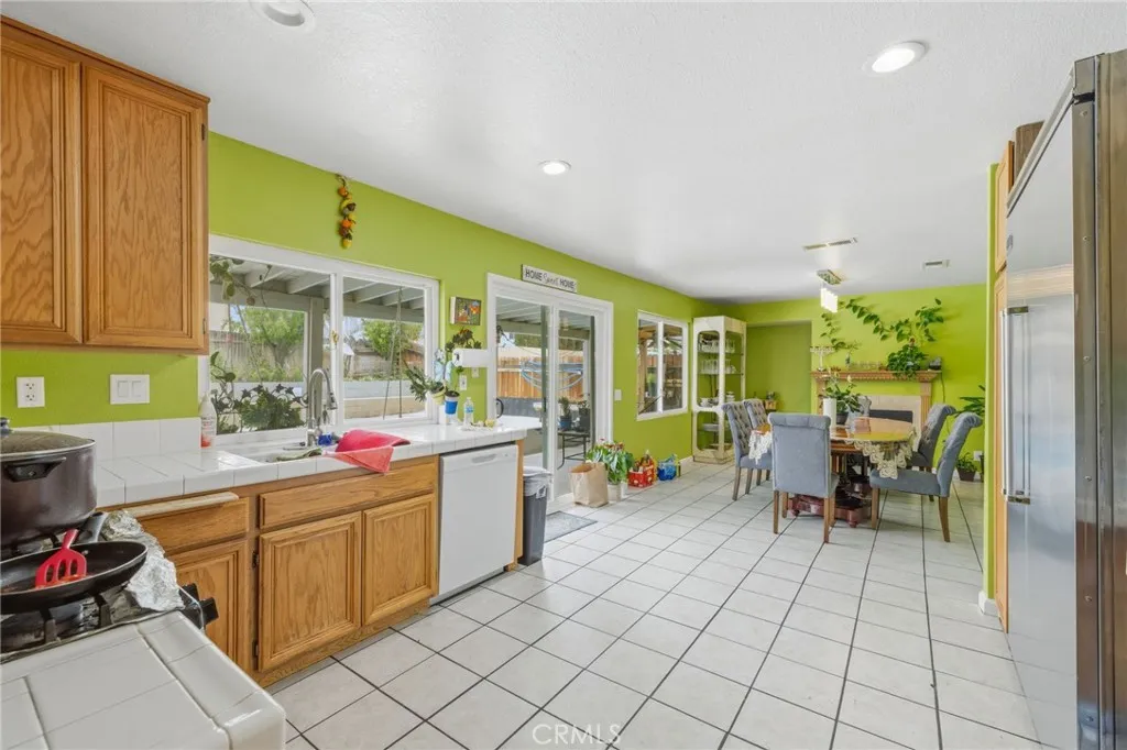 Additional image 58 of 14459 Bailey Ct, Victorville, CA 92394