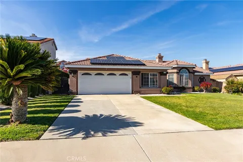 2766 W Loma Vista Drive, Rialto, CA MLS: CV25097657