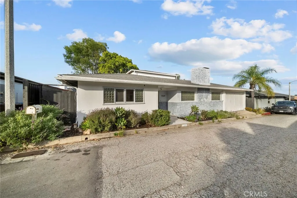 Additional image 55 of 7027 Macapa Dr, Los Angeles, CA 90068