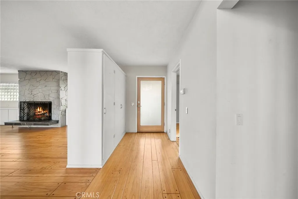 Additional image 70 of 7027 Macapa Dr, Los Angeles, CA 90068