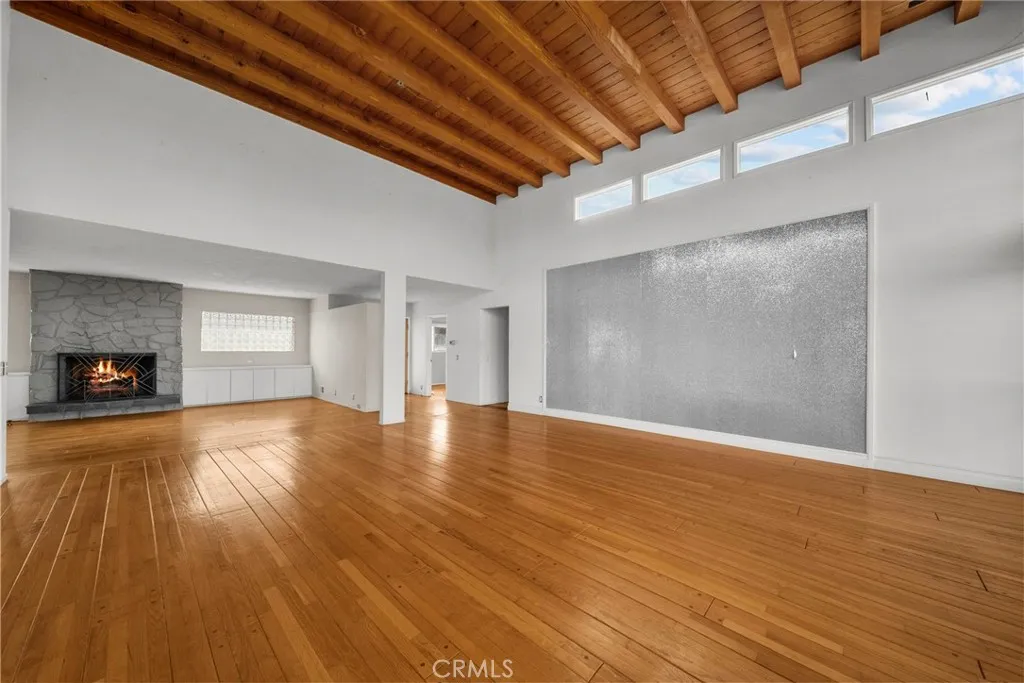 Additional image 77 of 7027 Macapa Dr, Los Angeles, CA 90068