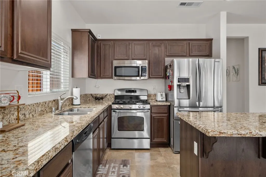 Additional image 45 of 12947 Presidio Place, Victorville, CA 92394