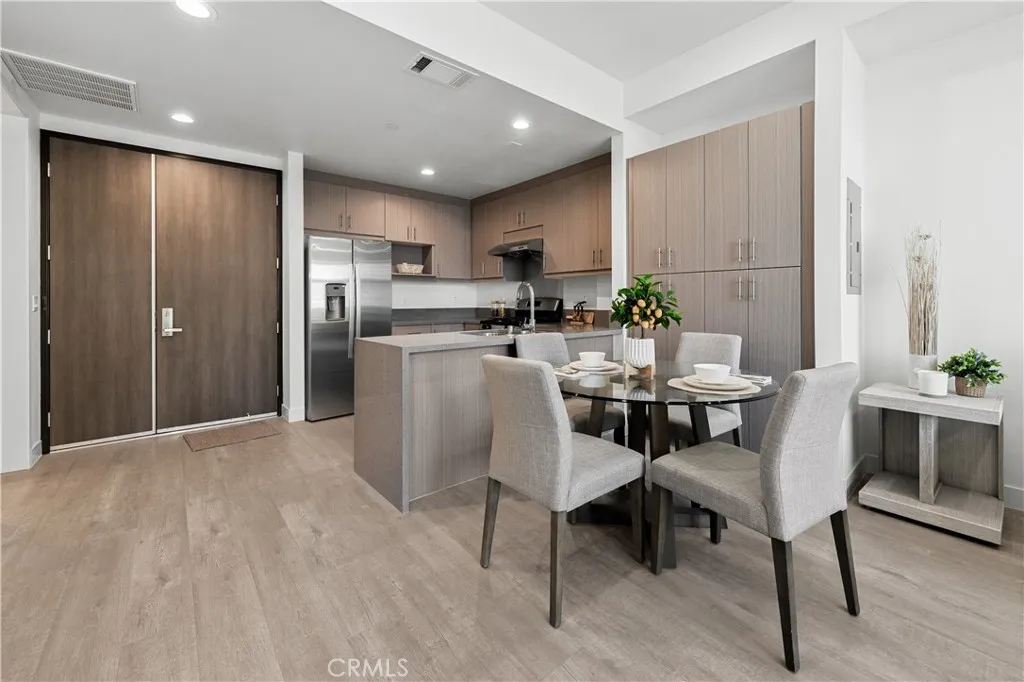 Additional image 11 of 168 S Monterey Street Unit 205, Alhambra, CA 91801