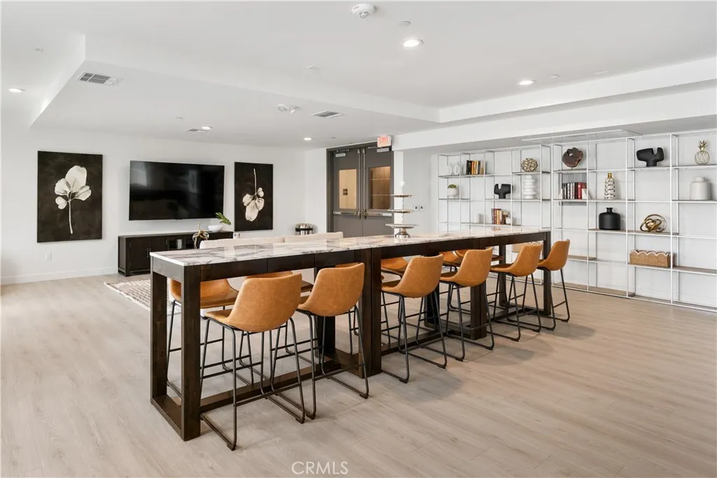 Additional image 75 of 168 S Monterey Street Unit 205, Alhambra, CA 91801