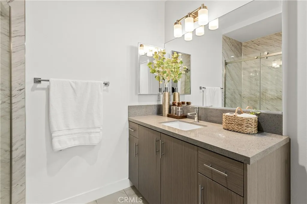 Additional image 68 of 168 S Monterey Street Unit 205, Alhambra, CA 91801