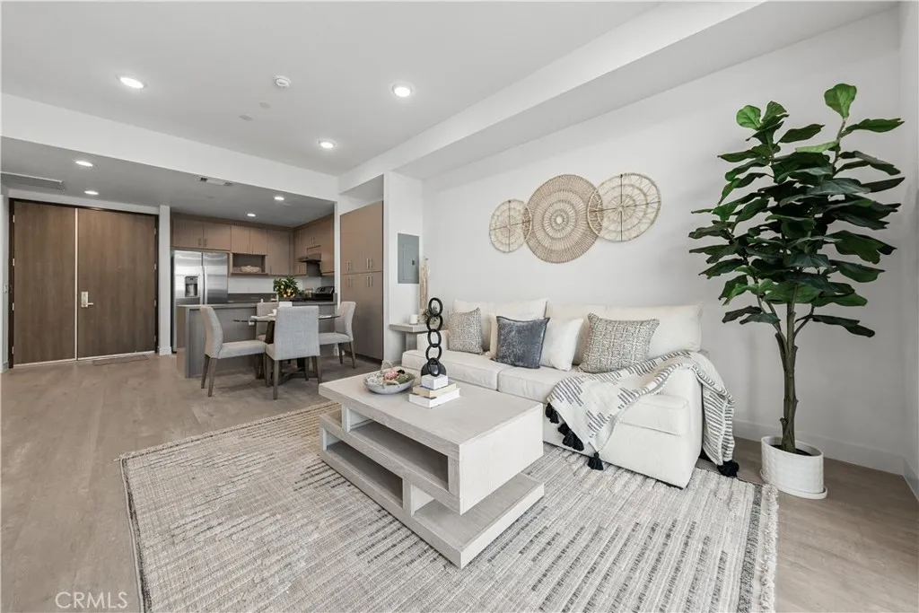 Additional image 57 of 168 S Monterey Street Unit 205, Alhambra, CA 91801