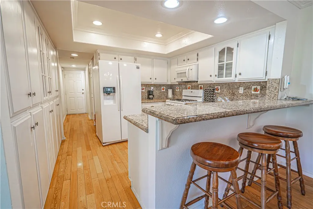 Additional image 56 of 19210 Lahey St Unit 2, Porter Ranch, CA 91326