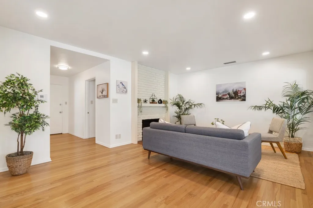 Additional image 3 of 725 Tufts Avenue, Burbank, CA 91504