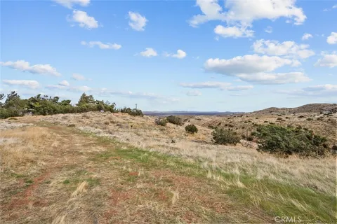 34415 Carrollton Court, Palmdale, CA MLS: SR25058272