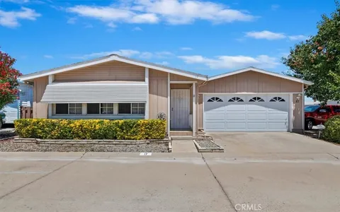27250 Murrieta RD Unit 17, Menifee, CA MLS: GD24244753