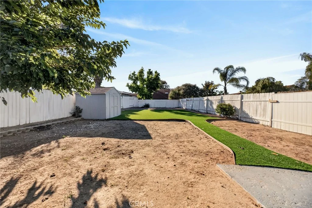 39427 Canyon Rim Cir, Temecula, CA 92591