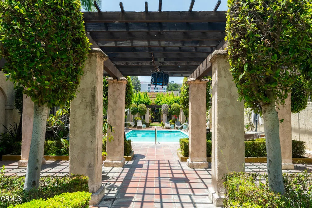 Additional image 81 of 105 N Almansor Street Unit 6, Alhambra, CA 91801