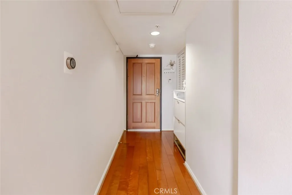 Additional image 15 of 11124 Burbank Boulevard Unit 101, North Hollywood, CA 91601