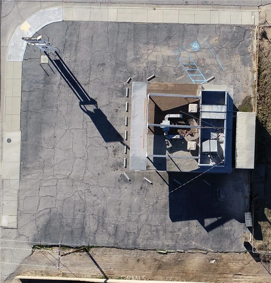 Additional image 10 of 44431 Division St, Lancaster, CA 93535