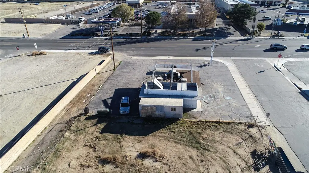 Additional image 7 of 44431 Division St, Lancaster, CA 93535