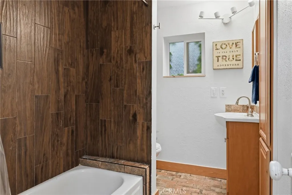 Additional image 13 of 6025 Front St, Clearlake, CA 95422