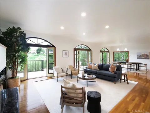 4300 Via Alondra, Palos Verdes Estates, CA MLS: PV25086068