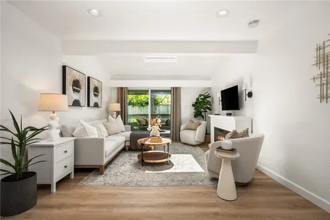 23732 Hillhurst Drive Unit 32, Laguna Niguel, CA MLS: PW25088565
