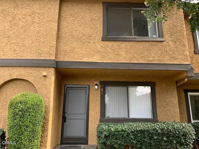 706 Tocino Dr