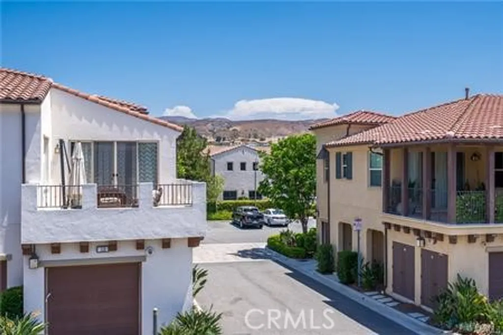 Additional image 24 of 114 Borrego, Irvine, CA 92618