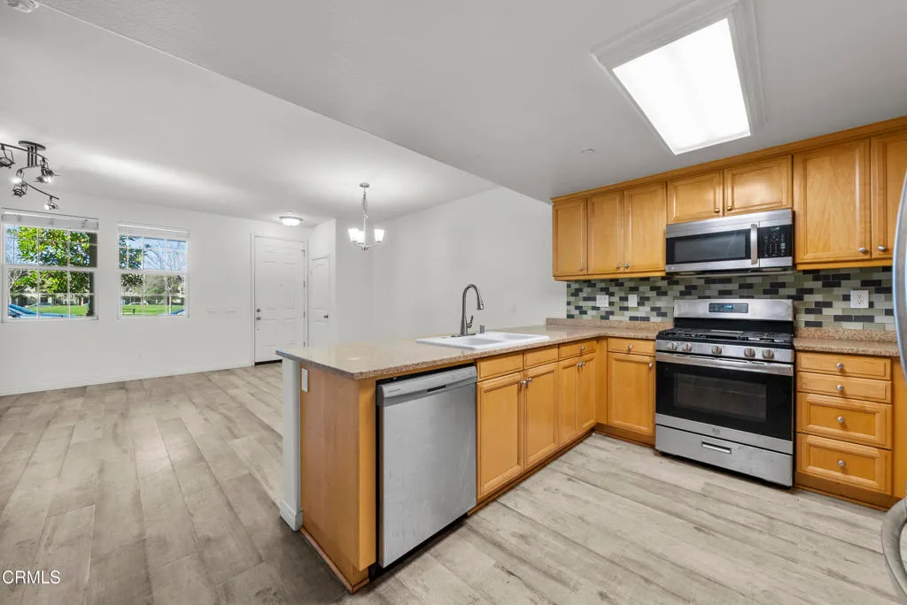 Additional image 12 of 3016 Moonlight Park Avenue, Oxnard, CA 93036