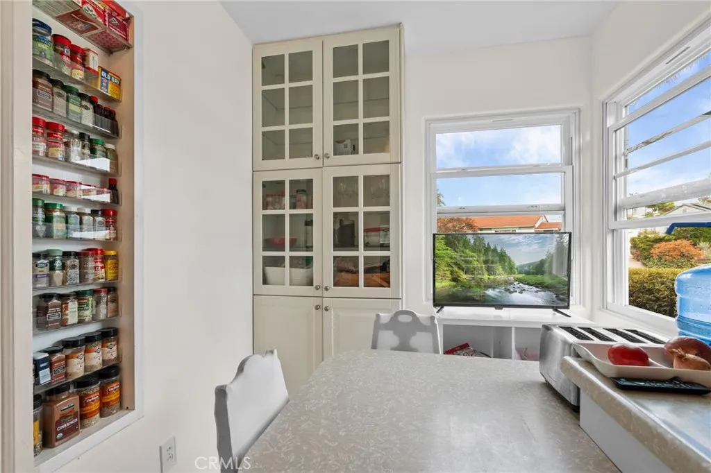 Additional image 51 of 4608 Valencia Dr, San Diego, CA 92115