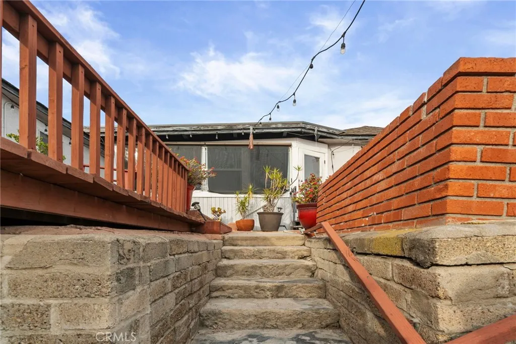 Additional image 70 of 4608 Valencia Dr, San Diego, CA 92115