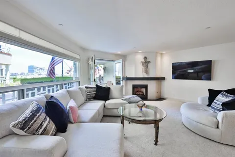 1099 1st St Unit 103, Coronado, CA MLS: PTP2306215