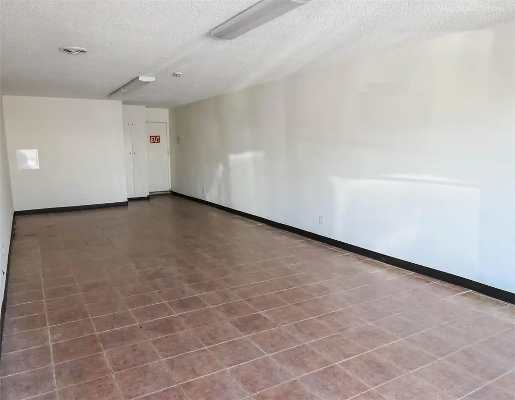 Additional image 3 of 10423 California Ave, South Gate, CA 90280