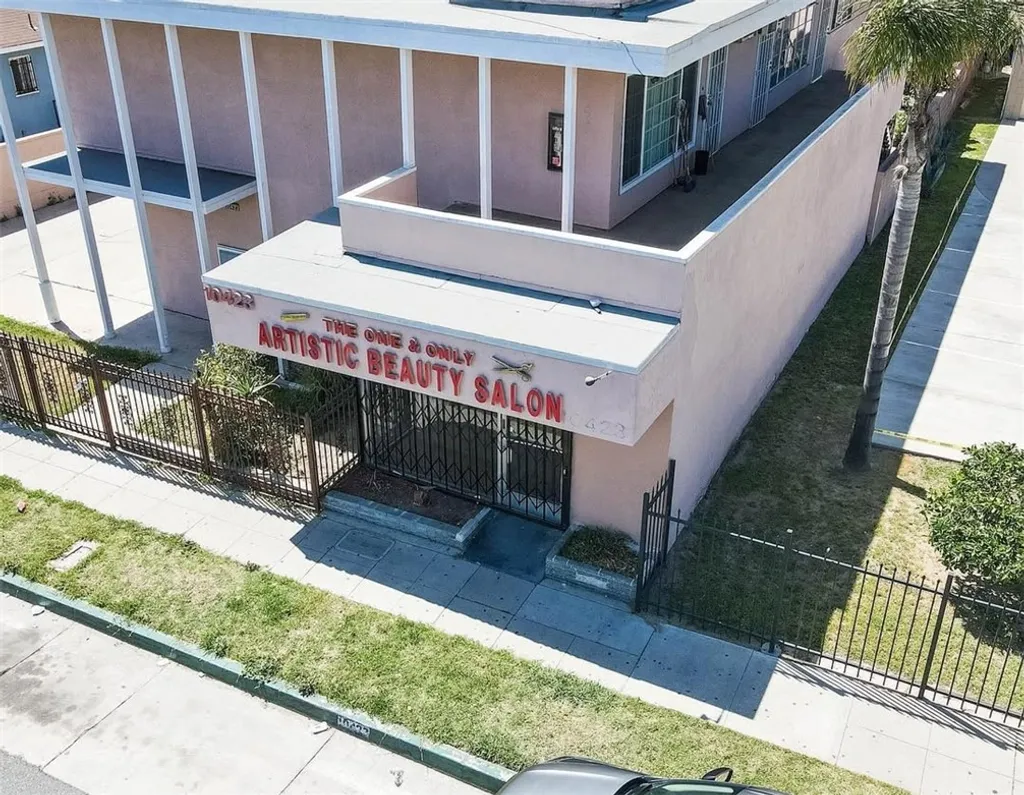 Additional image 8 of 10423 California Ave, South Gate, CA 90280