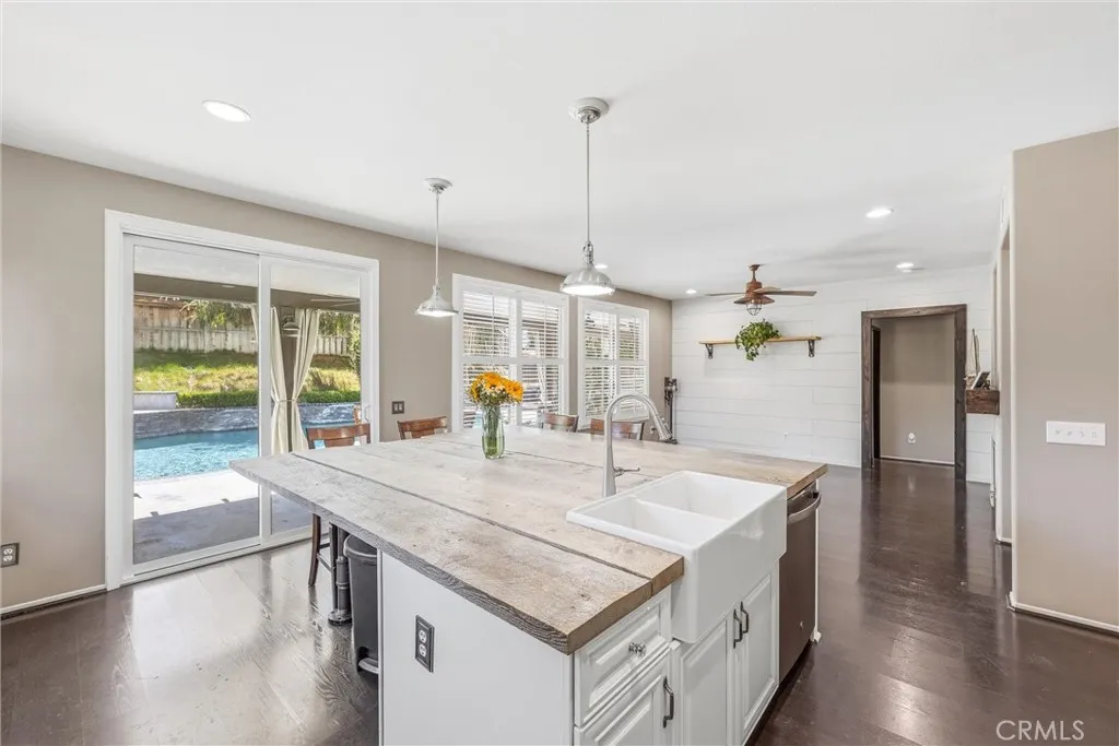 Additional image 79 of 8402 Lindenhurst St, Riverside, CA 92508