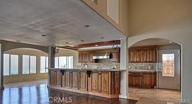 621 Loretta Drive, Laguna Beach, CA 92651 photo 5