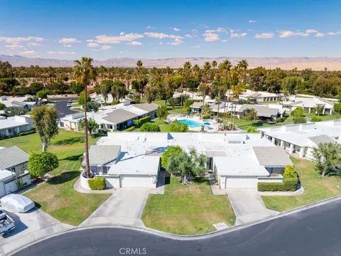 1910 Grand Bahama Drive E, Palm Springs, CA MLS: PW25057066
