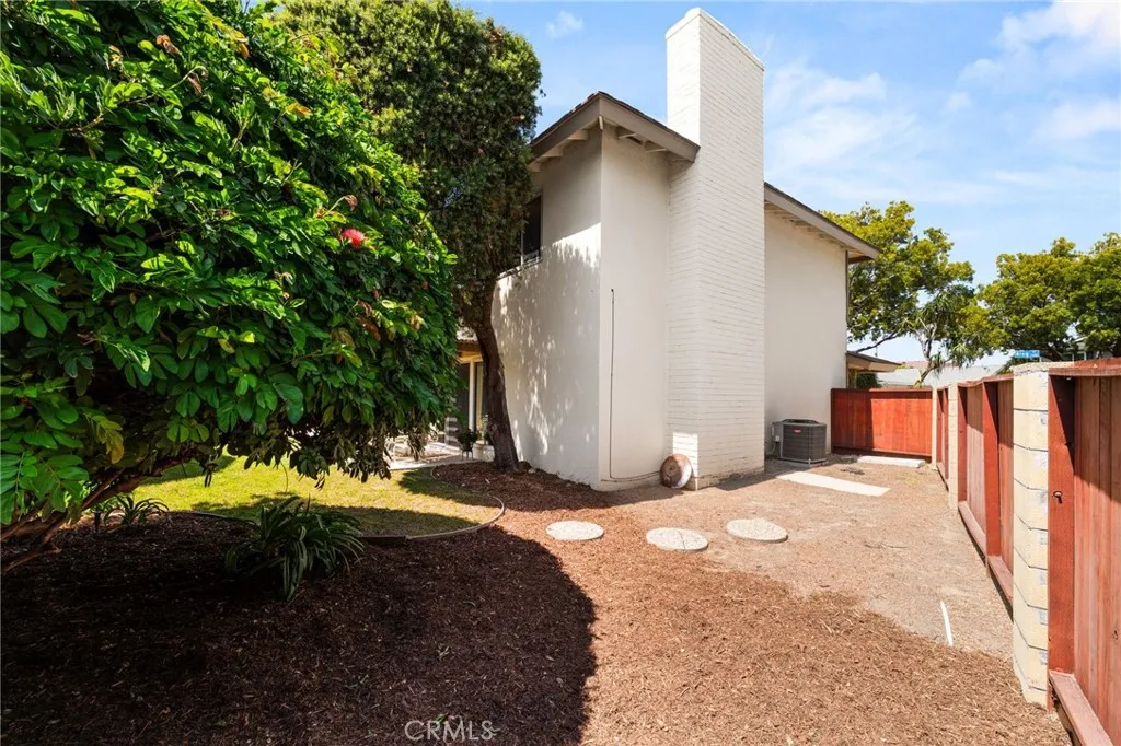 Additional image 49 of 7970 E Ring Street, Long Beach, CA 90808