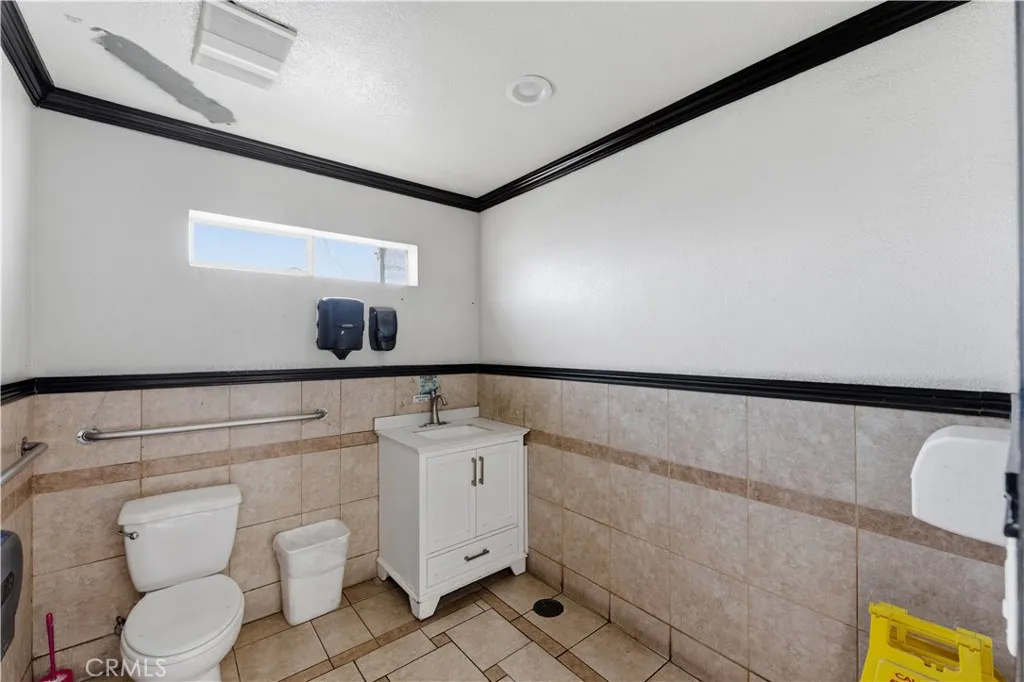 Additional image 65 of 3350 Saviers Rd, Oxnard, CA 93033