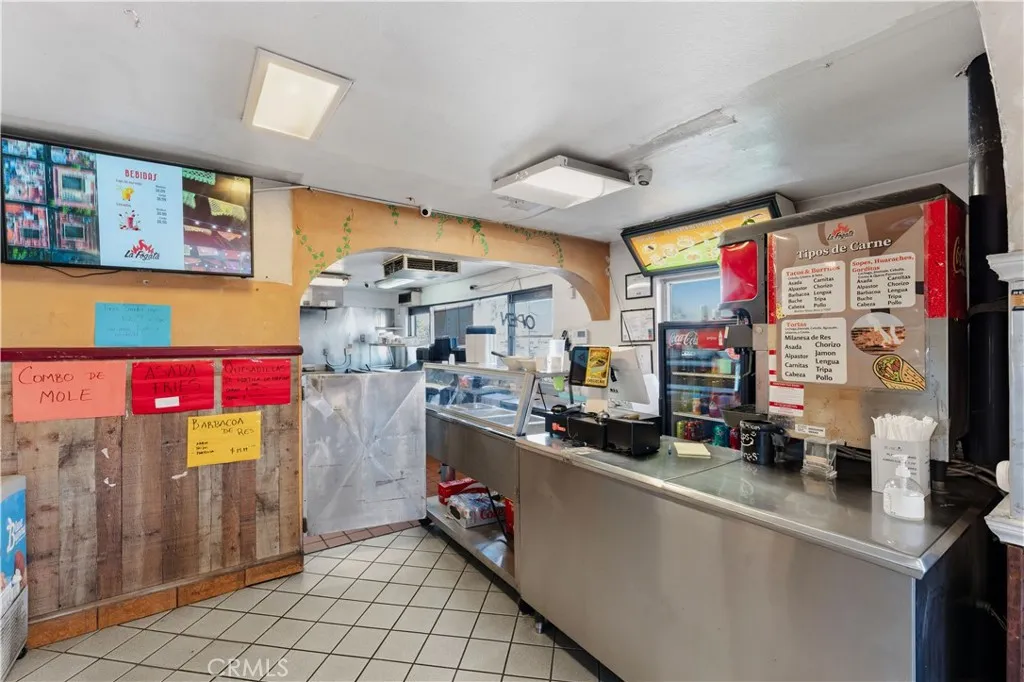 Additional image 28 of 3350 Saviers Rd, Oxnard, CA 93033