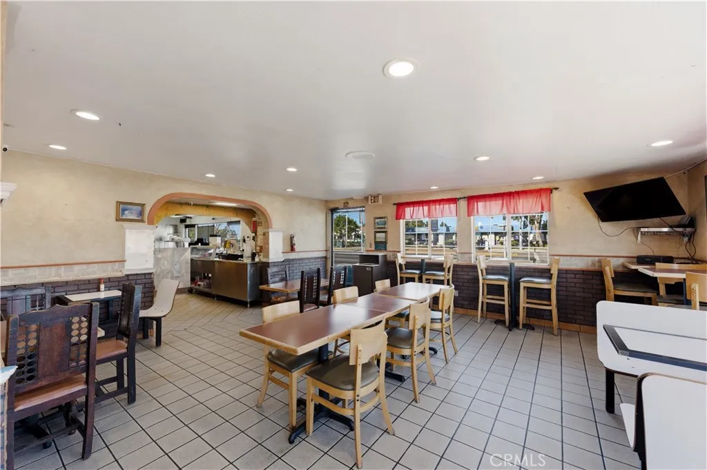 Additional image 60 of 3350 Saviers Rd, Oxnard, CA 93033