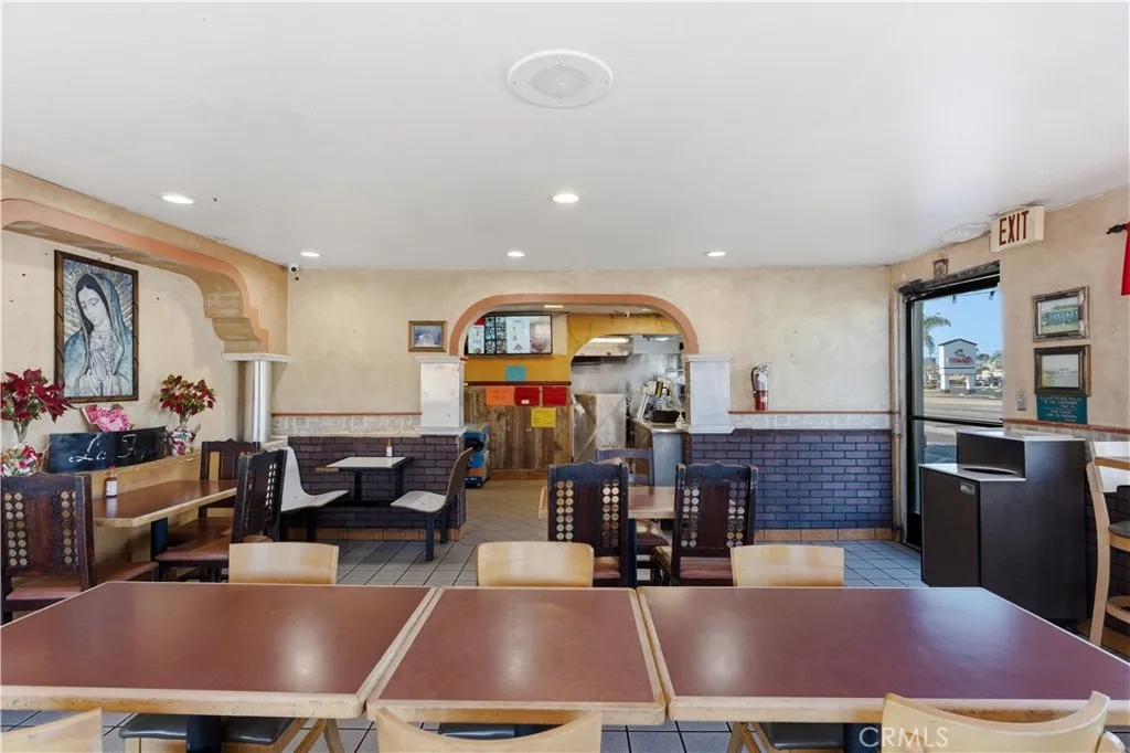 Additional image 26 of 3350 Saviers Rd, Oxnard, CA 93033