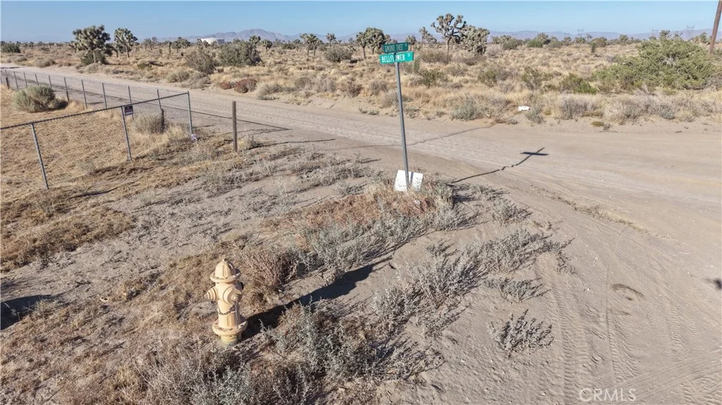 111 Monte Vista, Phelan, CA 92371