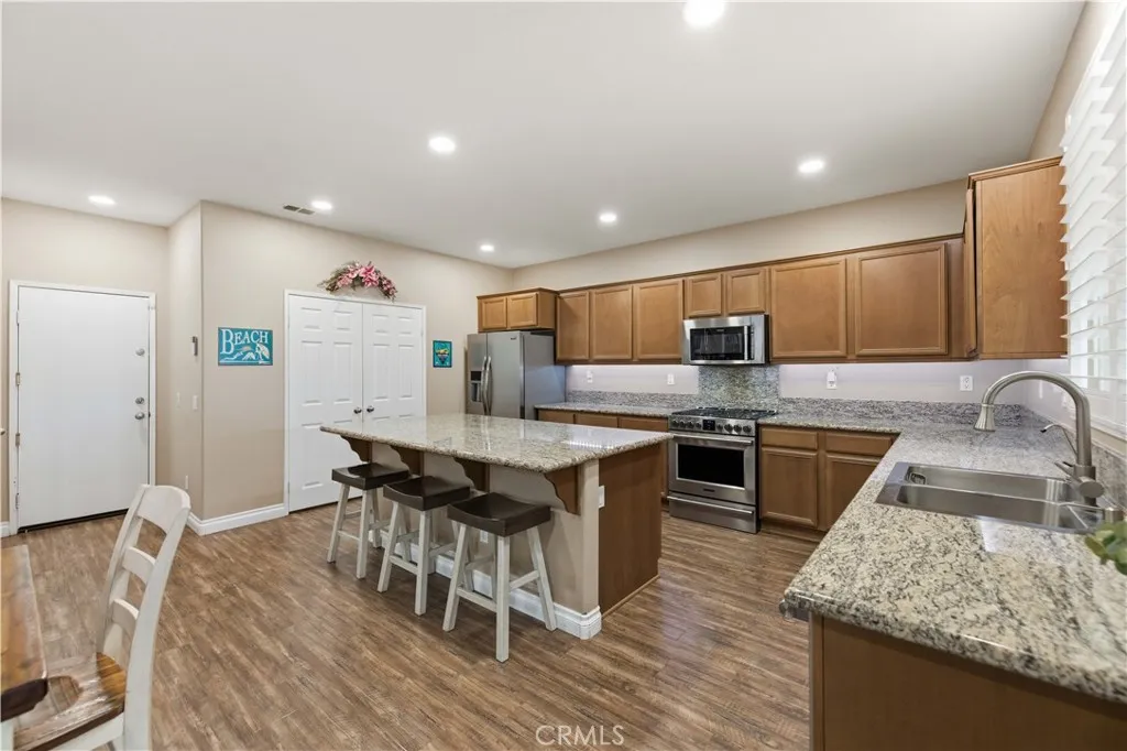 Additional image 18 of 43948 Spring St, Lancaster, CA 93536