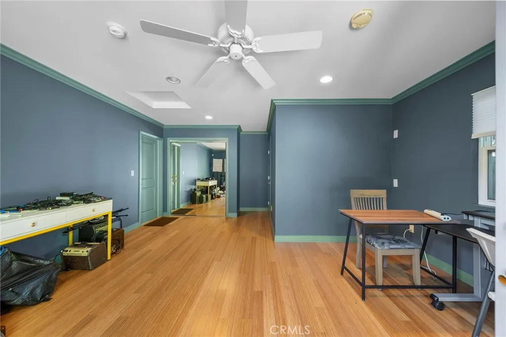 Additional image 89 of 5035 Greenbush Ave, Sherman Oaks, CA 91423
