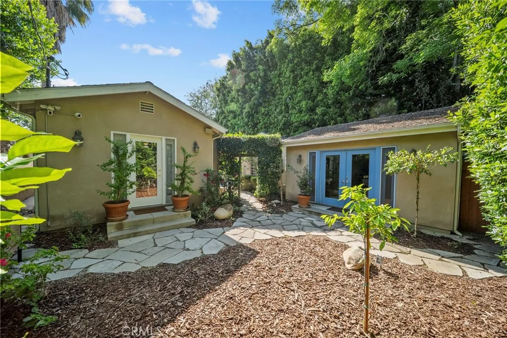 Additional image 86 of 5035 Greenbush Ave, Sherman Oaks, CA 91423