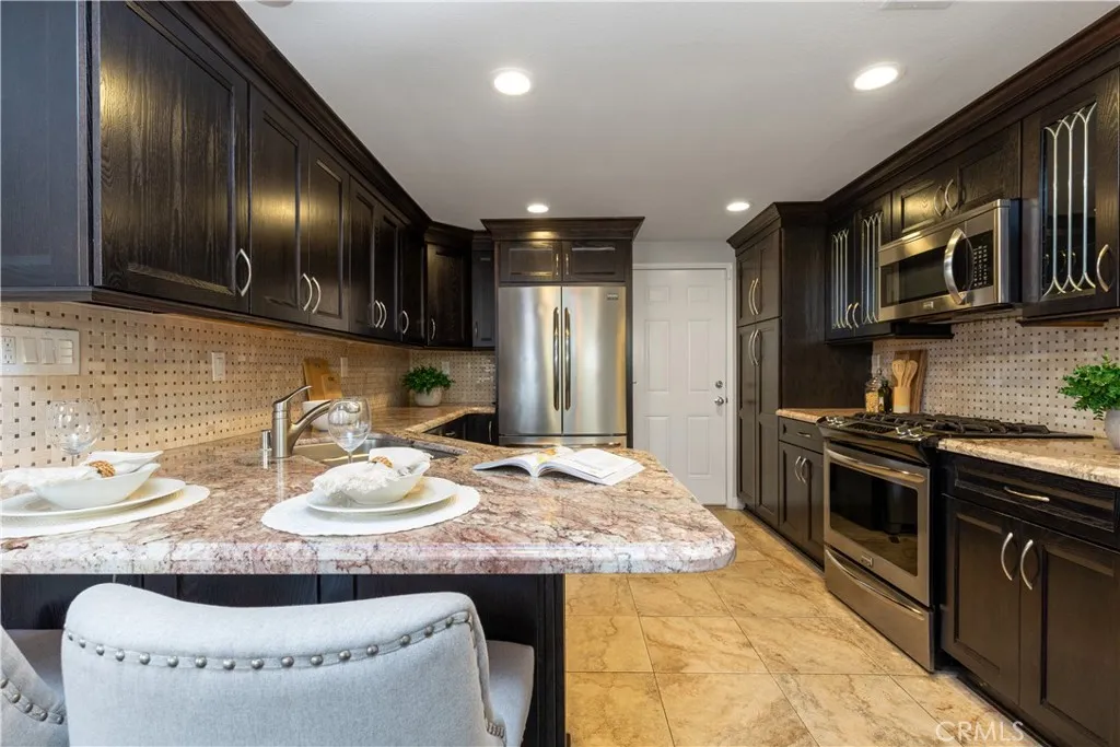 Additional image 42 of 523 W Puente St Ave Unit 2, Covina, CA 91722