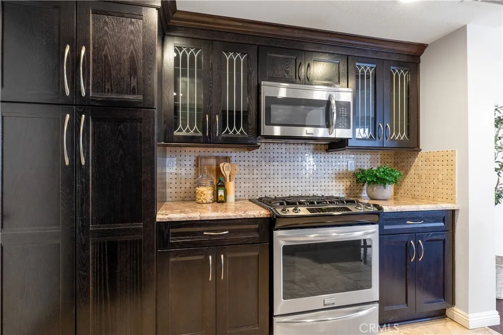 Additional image 43 of 523 W Puente St Ave Unit 2, Covina, CA 91722